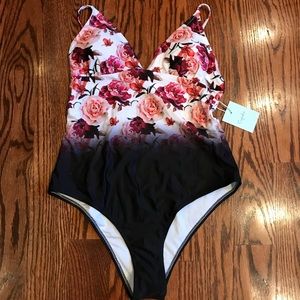 Brand new Cupshe one piece suit Large